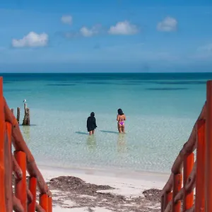 golden-paradise-beach.quintano-roohotels.com/